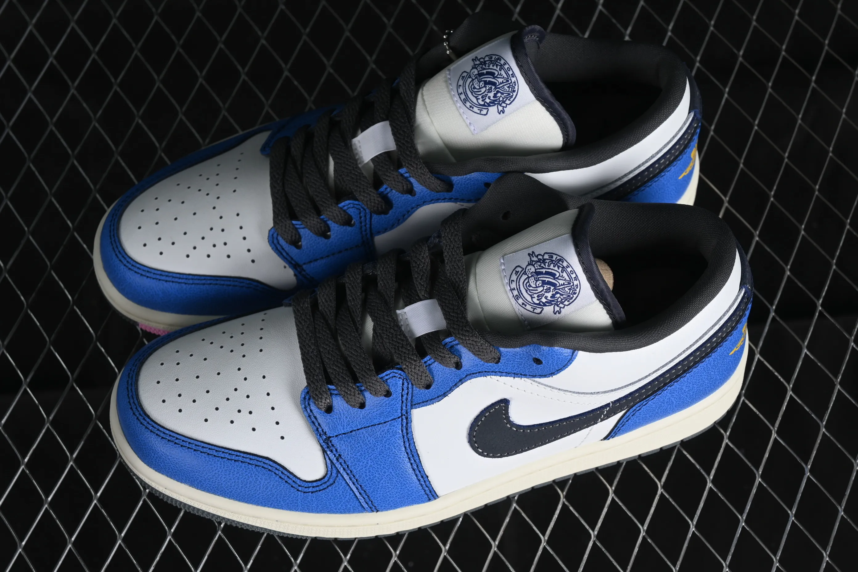 All categories Air Jordan Jordan series basketball shoes Air Jordan 1 Low G version pure original Air Jordan 1 Low "Flight Vintage" AJ1 Joe 1 old white and blue low-top cultural casual sneakers FV8439-104
